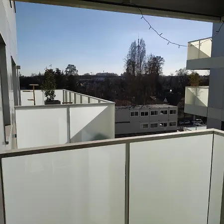 Apartamento Magnifique Et Grand Trois Pieces Avec Belle Terrasse Meublee Et Arboree